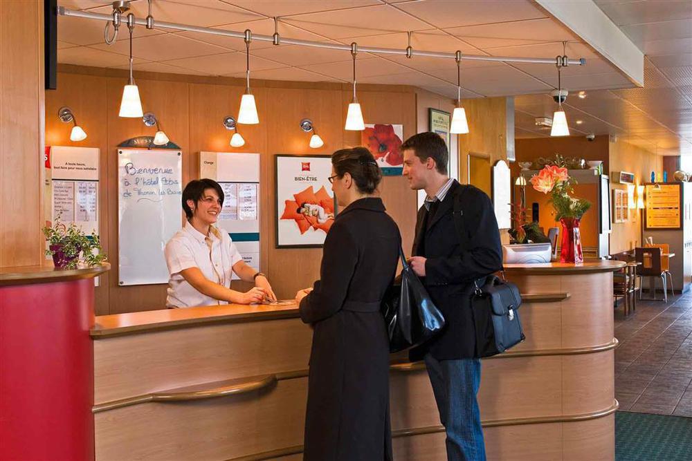 Hotel Ibis Thonon Centre Exterior foto